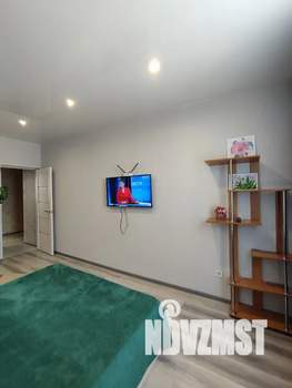 1-к квартира, посуточно, 42м2, 2/9 этаж