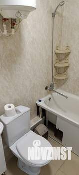 1-к квартира, посуточно, 38м2, 2/9 этаж