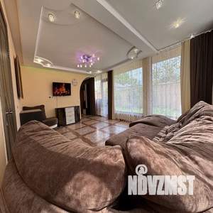 2-к квартира, посуточно, 80м2, 1/1 этаж