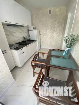 1-к квартира, посуточно, 43м2, 6/10 этаж