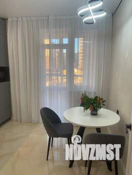 1-к квартира, посуточно, 40м2, 4/19 этаж