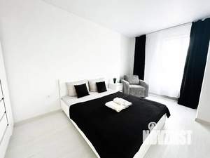 1-к квартира, посуточно, 48м2, 13/15 этаж