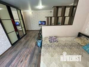 1-к квартира, посуточно, 42м2, 1/5 этаж