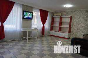 2-к квартира, посуточно, 60м2, 1/5 этаж