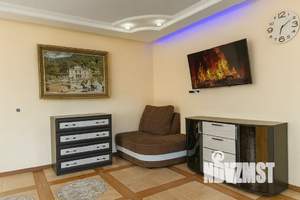 2-к квартира, посуточно, 80м2, 1/1 этаж