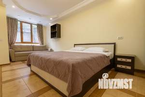 2-к квартира, посуточно, 80м2, 1/1 этаж