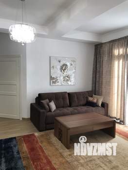4-к квартира, на длительный срок, 140м2, 1/3 этаж