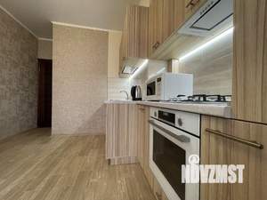 1-к квартира, посуточно, 38м2, 1/1 этаж