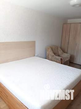 1-к квартира, посуточно, 37м2, 1/4 этаж