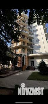 1-к квартира, посуточно, 62м2, 5/8 этаж