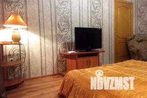 2-к квартира, посуточно, 52м2, 3/3 этаж