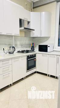 1-к квартира, посуточно, 38м2, 1/10 этаж
