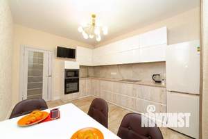 1-к квартира, посуточно, 62м2, 1/1 этаж