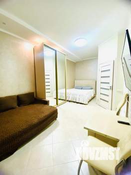 1-к квартира, посуточно, 38м2, 1/10 этаж