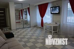 2-к квартира, посуточно, 60м2, 1/5 этаж