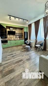 1-к квартира, посуточно, 62м2, 5/8 этаж