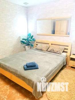 2-к квартира, посуточно, 42м2, 1/2 этаж