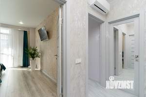 1-к квартира, посуточно, 42м2, 4/9 этаж