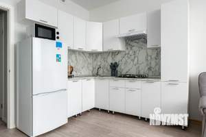 1-к квартира, посуточно, 40м2, 2/10 этаж