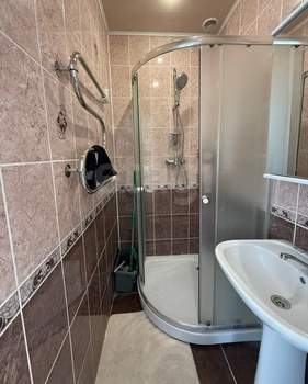 2-к квартира, на длительный срок, 55м2, 1/2 этаж