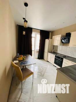 2-к квартира, посуточно, 65м2, 1/1 этаж