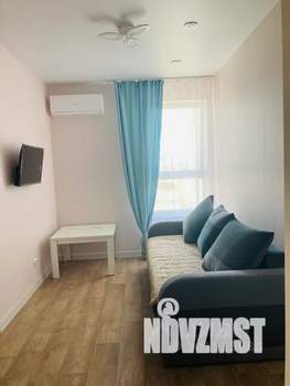 1-к квартира, посуточно, 35м2, 6/14 этаж