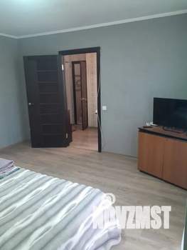 1-к квартира, посуточно, 40м2, 2/9 этаж