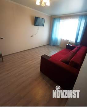 1-к квартира, посуточно, 36м2, 6/9 этаж