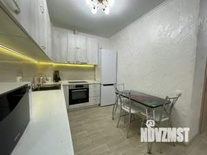 1-к квартира, посуточно, 63м2, 1/1 этаж