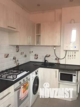 1-к квартира, посуточно, 40м2, 9/10 этаж