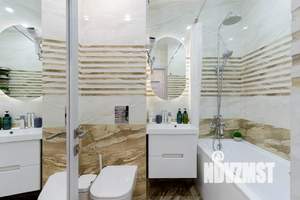 1-к квартира, посуточно, 42м2, 4/10 этаж