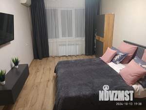 1-к квартира, посуточно, 35м2, 1/9 этаж