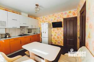 1-к квартира, посуточно, 45м2, 1/3 этаж