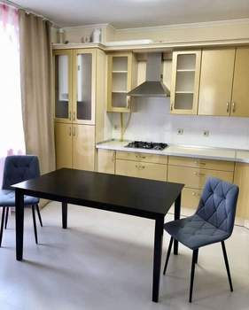 3-к квартира, на длительный срок, 97м2, 3/9 этаж