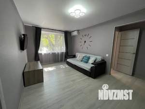 2-к квартира, посуточно, 47м2, 1/5 этаж