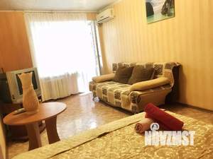 1-к квартира, посуточно, 36м2, 1/1 этаж