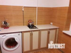 1-к квартира, посуточно, 39м2, 6/9 этаж