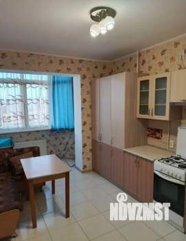 1-к квартира, на длительный срок, 38м2, 6/10 этаж