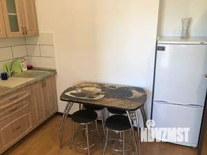 1-к квартира, посуточно, 40м2, 6/10 этаж