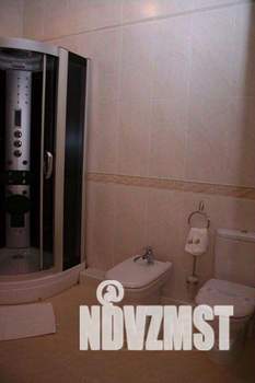 1-к квартира, посуточно, 54м2, 1/1 этаж