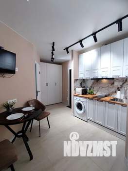 1-к квартира, посуточно, 28м2, 1/9 этаж