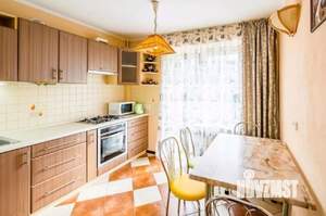 2-к квартира, посуточно, 40м2, 2/5 этаж