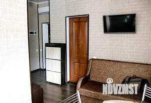 2-к квартира, посуточно, 65м2, 1/3 этаж