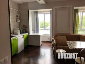 2-к квартира, посуточно, 54м2, 4/4 этаж