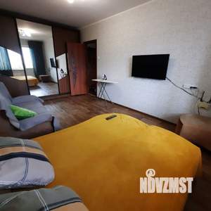 1-к квартира, посуточно, 37м2, 8/9 этаж