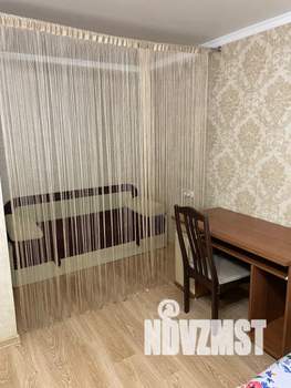 1-к квартира, посуточно, 38м2, 1/9 этаж