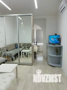 1-к квартира, посуточно, 39м2, 10/10 этаж