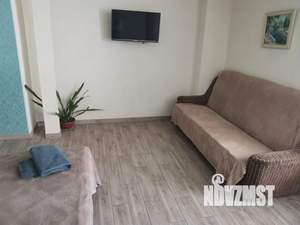 1-к квартира, посуточно, 30м2, 1/2 этаж
