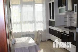 1-к квартира, посуточно, 64м2, 1/1 этаж