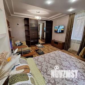 1-к квартира, посуточно, 28м2, 1/2 этаж